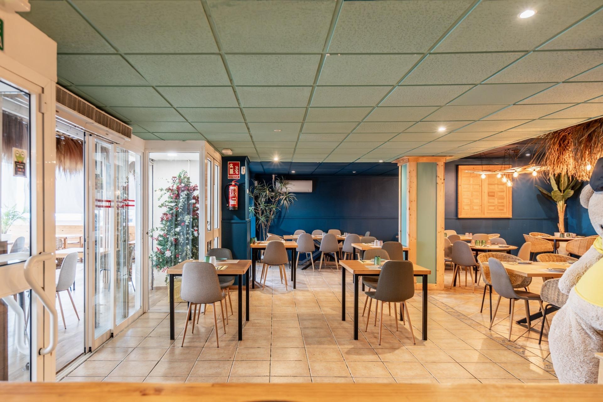 Resale - Commercial - Arenales del Sol