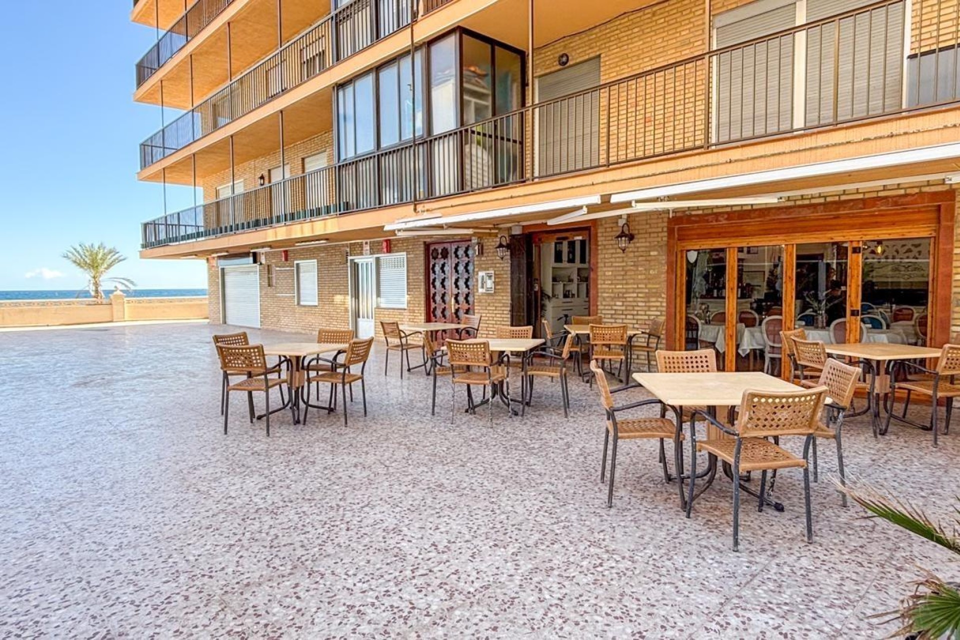 Resale - Commercial - Arenales del Sol