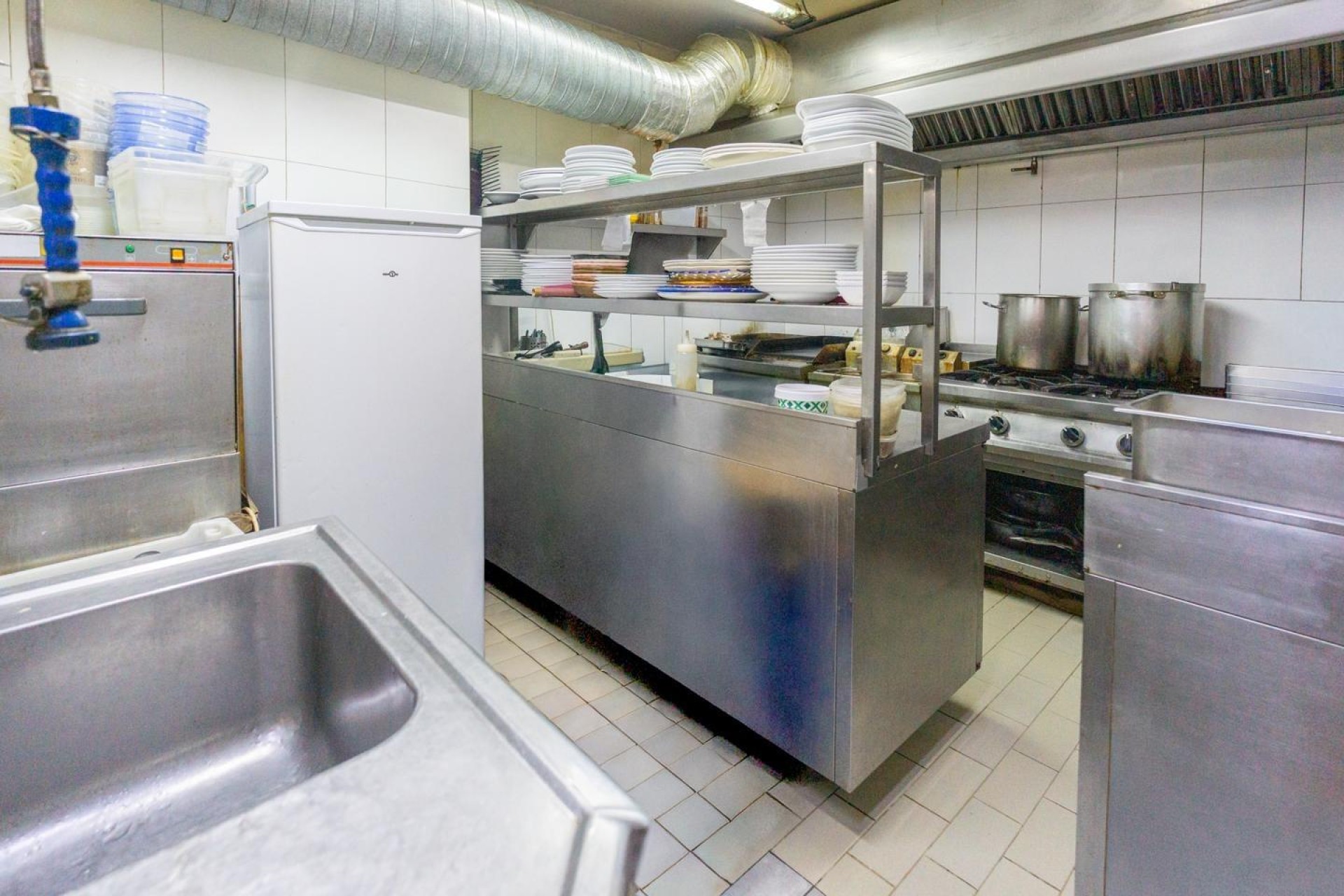 Resale - Commercial - Arenales del Sol