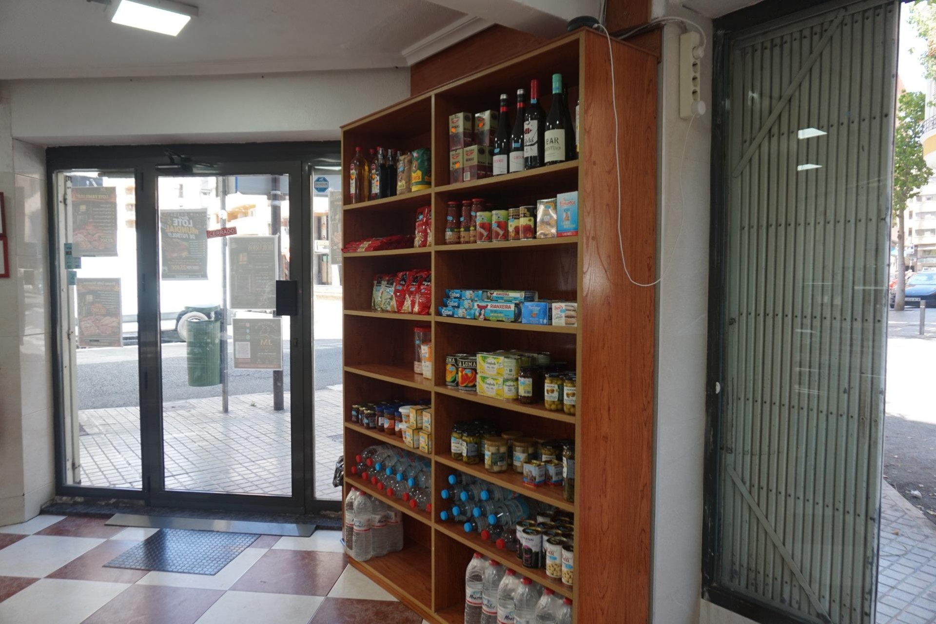 Resale - Commercial - Elche - Asilo - Pisos Azules