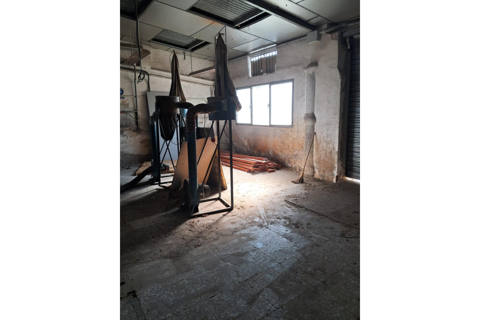 Resale - Commercial - Elche Pedanías - Algoros