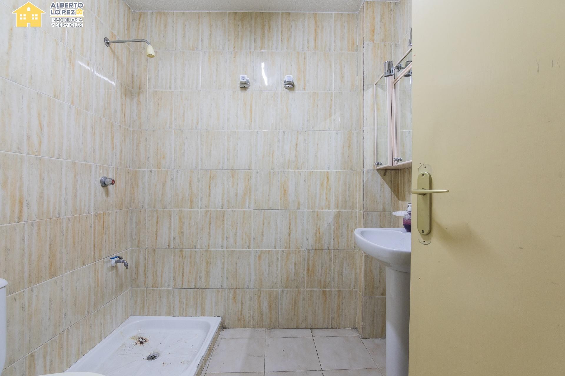 Resale - Commercial - Elche Pedanías - Altet, El