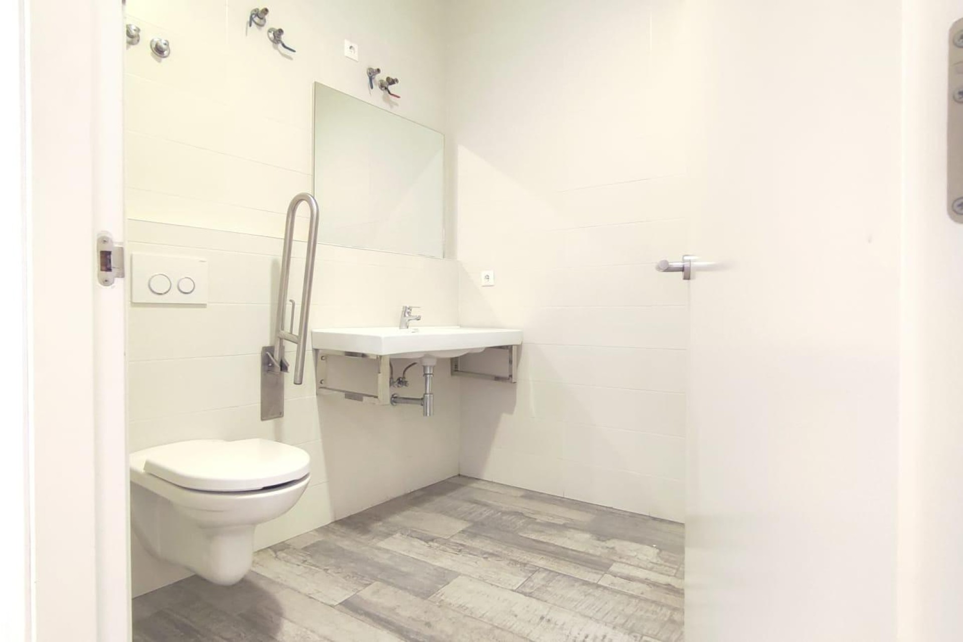 Resale - Commercial - Elche - Plaza Barcelona