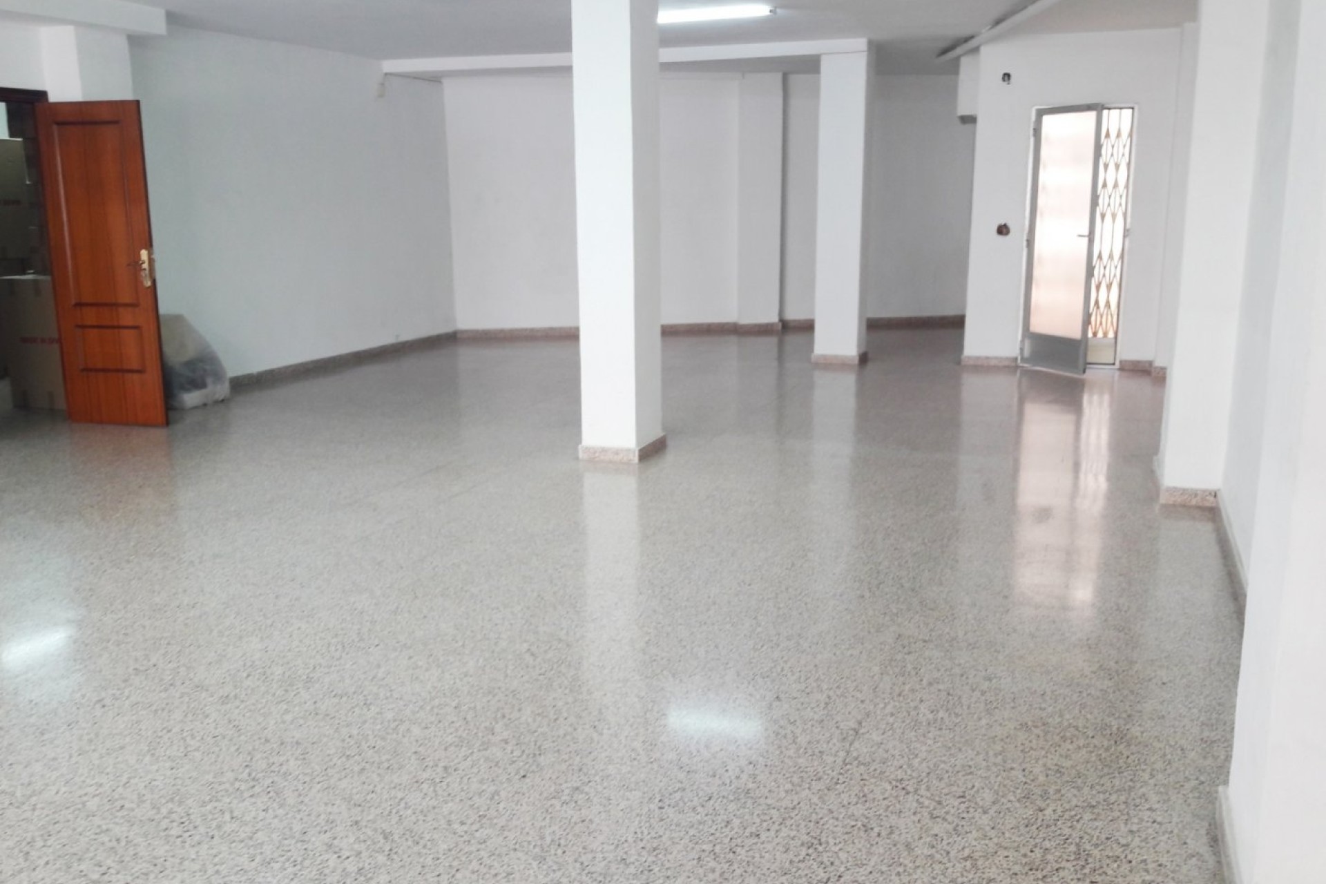 Resale - Commercial - Elche - Plaza Madrid