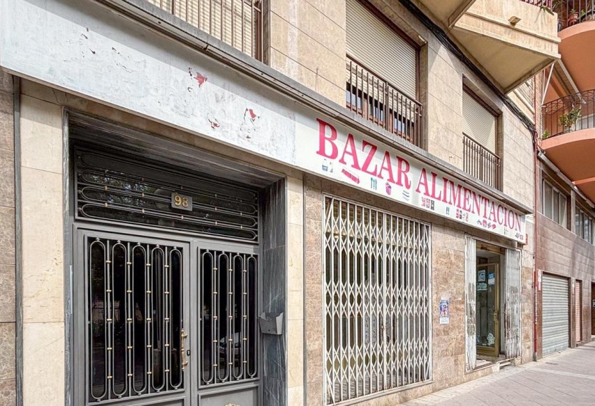 Resale - Commercial - Elche - Plaza Madrid