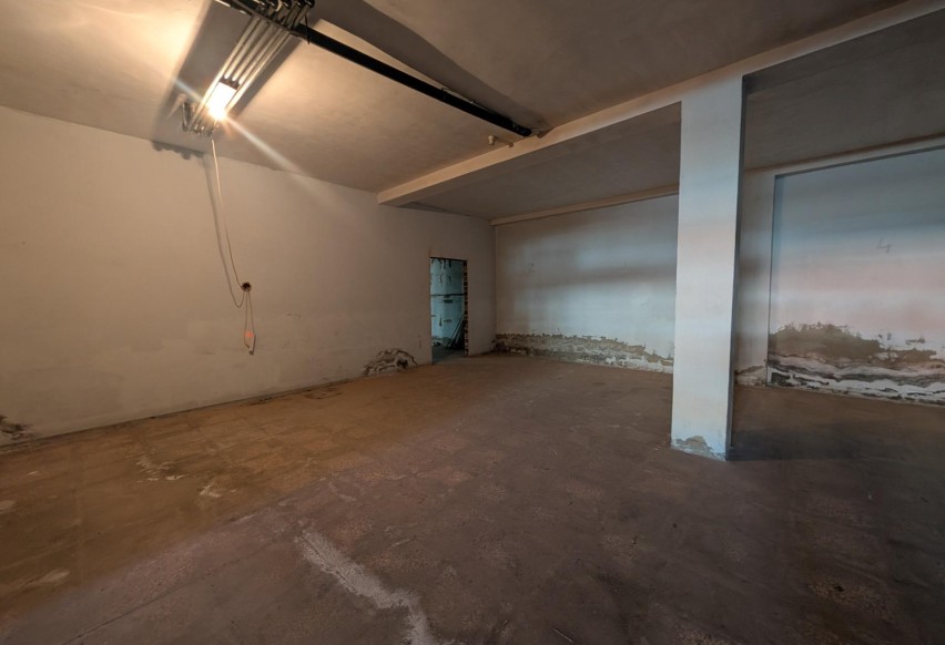 Resale - Commercial - Elche - Plaza Madrid