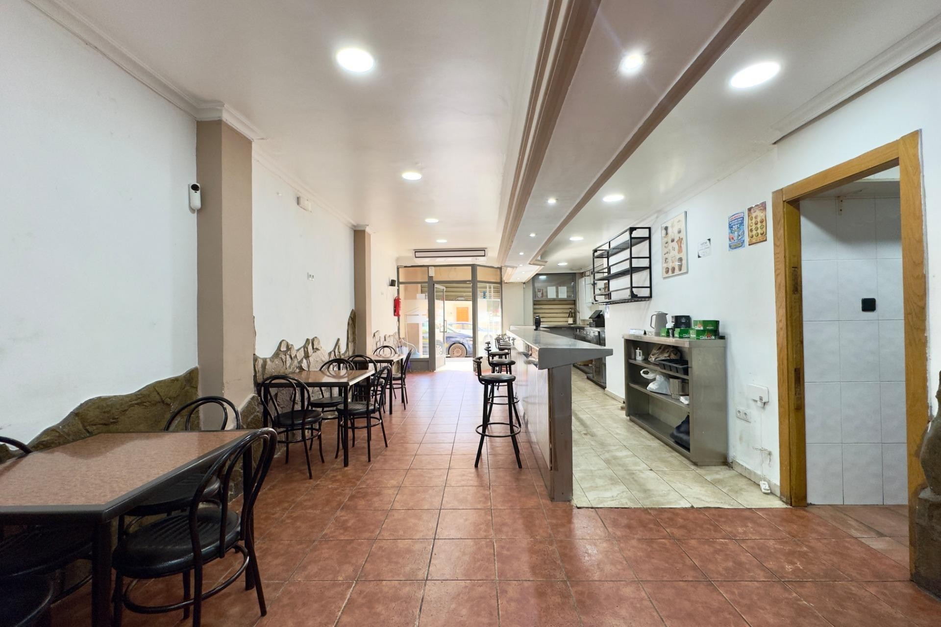 Resale - Commercial - Elche - San Crispín