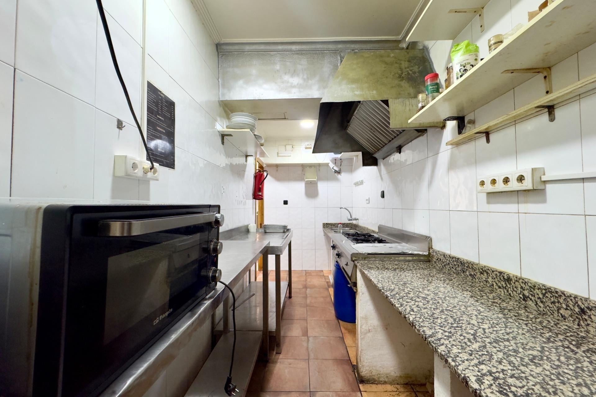 Resale - Commercial - Elche - San Crispín