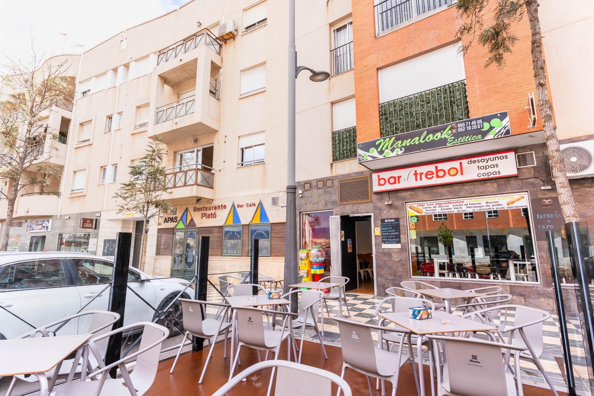 Resale - Commercial - Roquetas de Mar - Avenida Juan Carlos