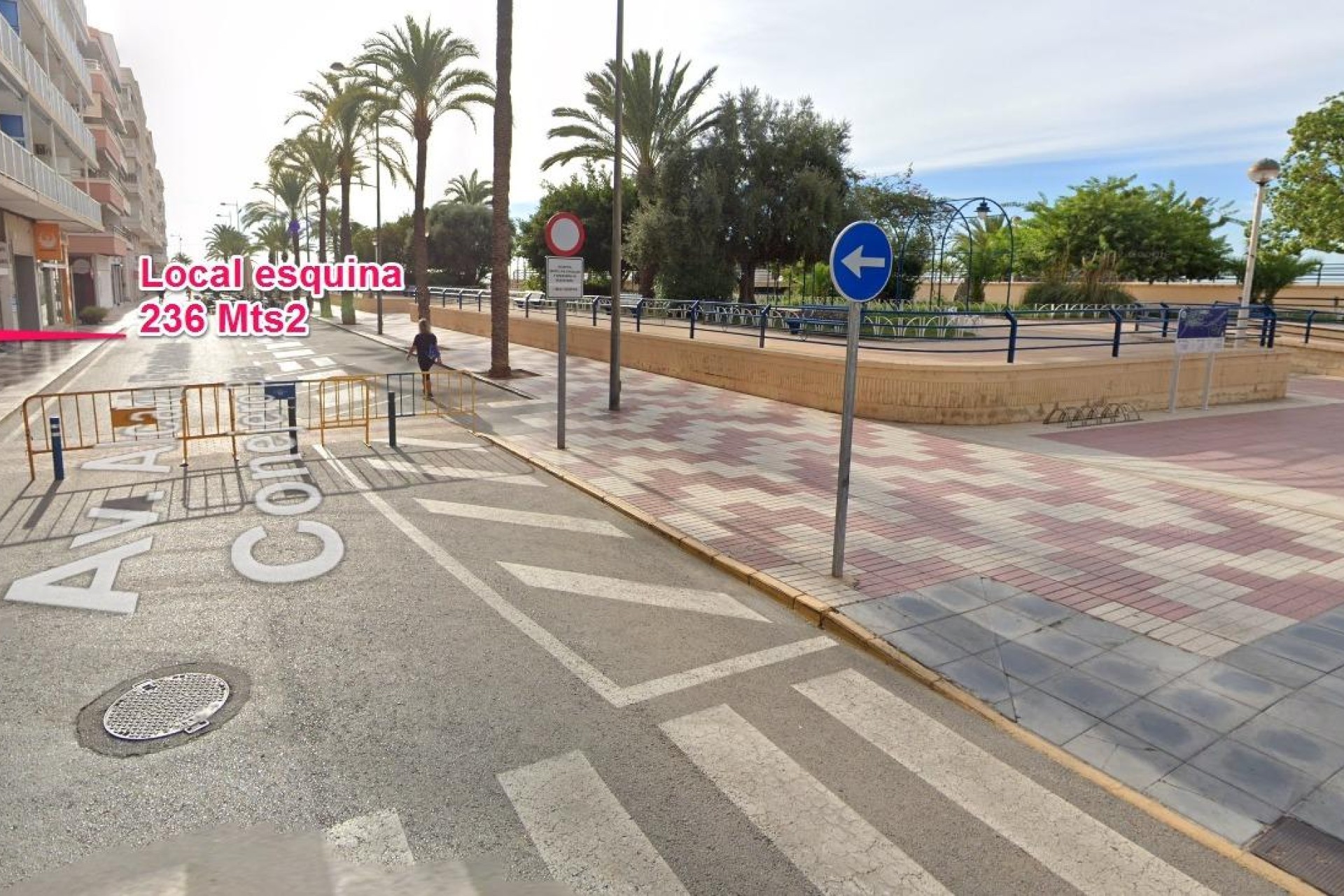 Resale - Commercial - Santa Pola - Playa Levante