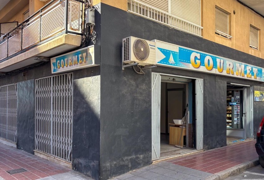 Resale - Commercial - Santa Pola - Playa Levante
