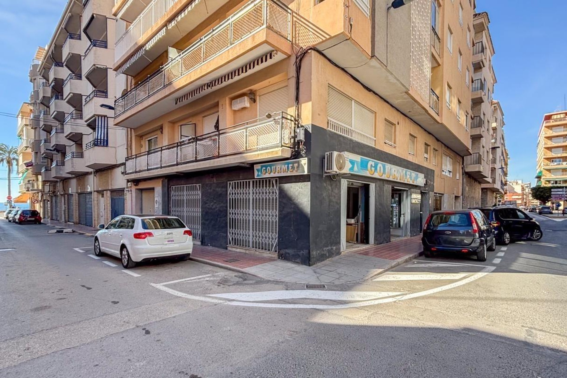 Resale - Commercial - Santa Pola - Playa Levante