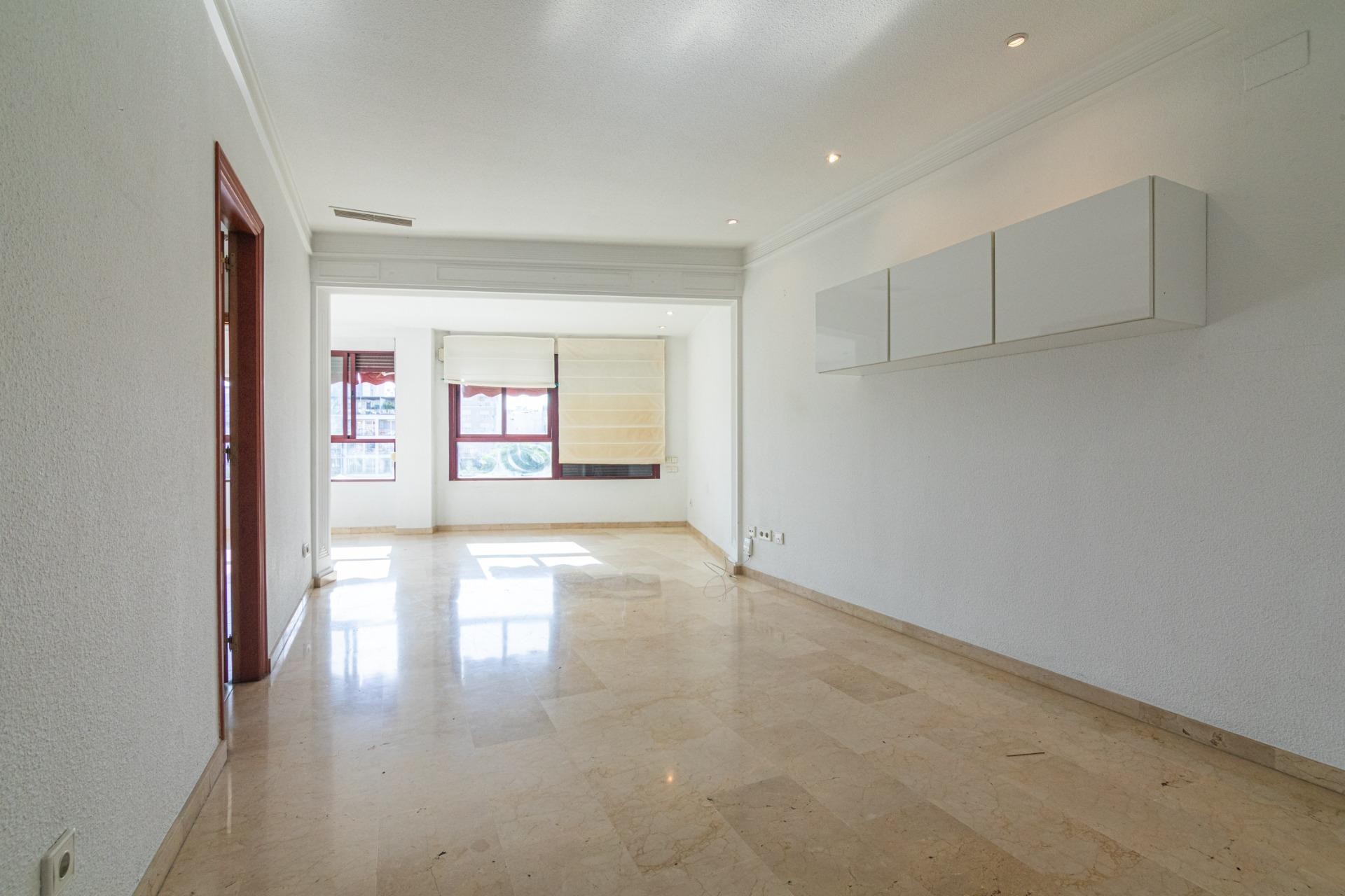 Resale - Duplex - Elche - Raval - Puertas Coloradas