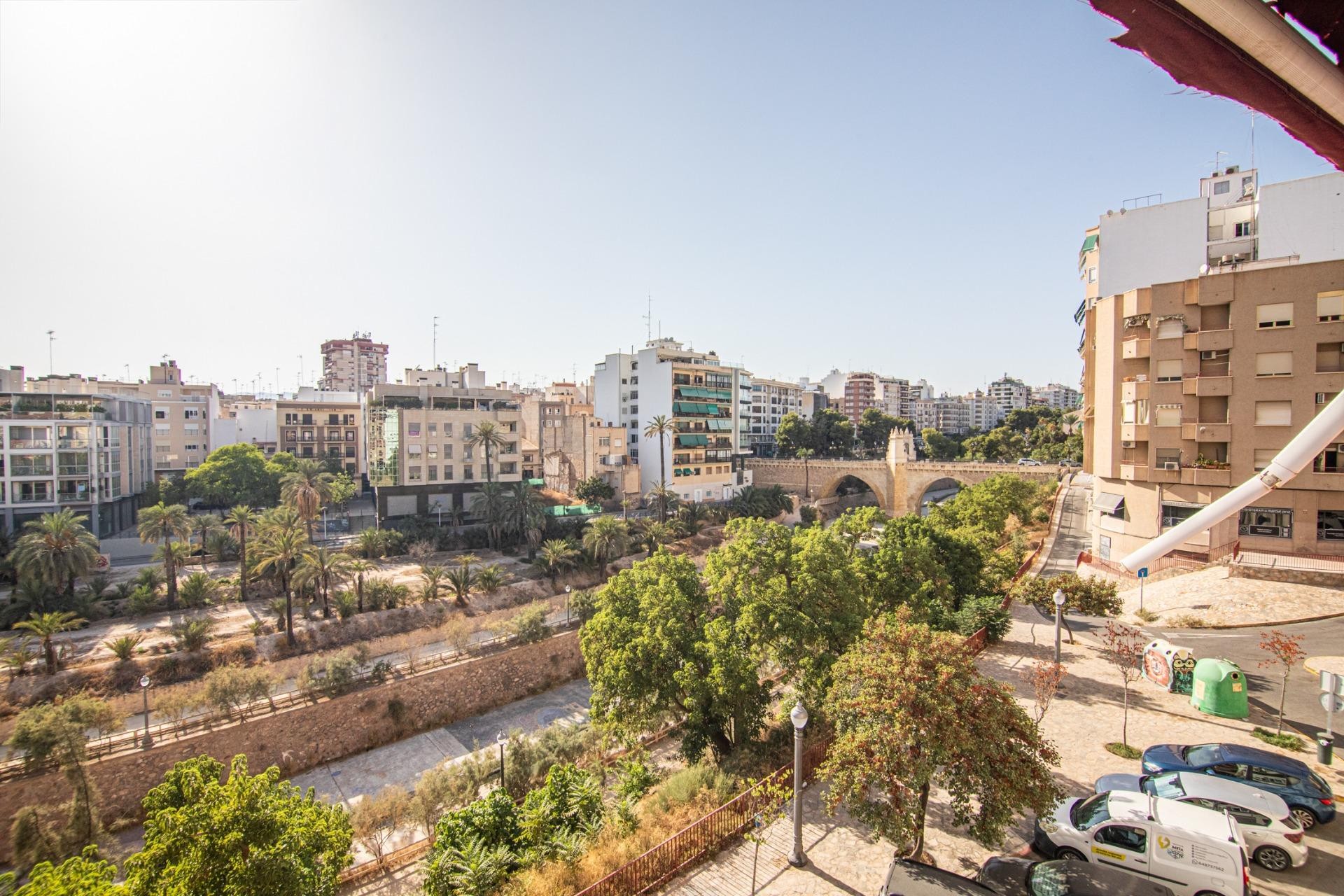 Resale - Duplex - Elche - Raval - Puertas Coloradas