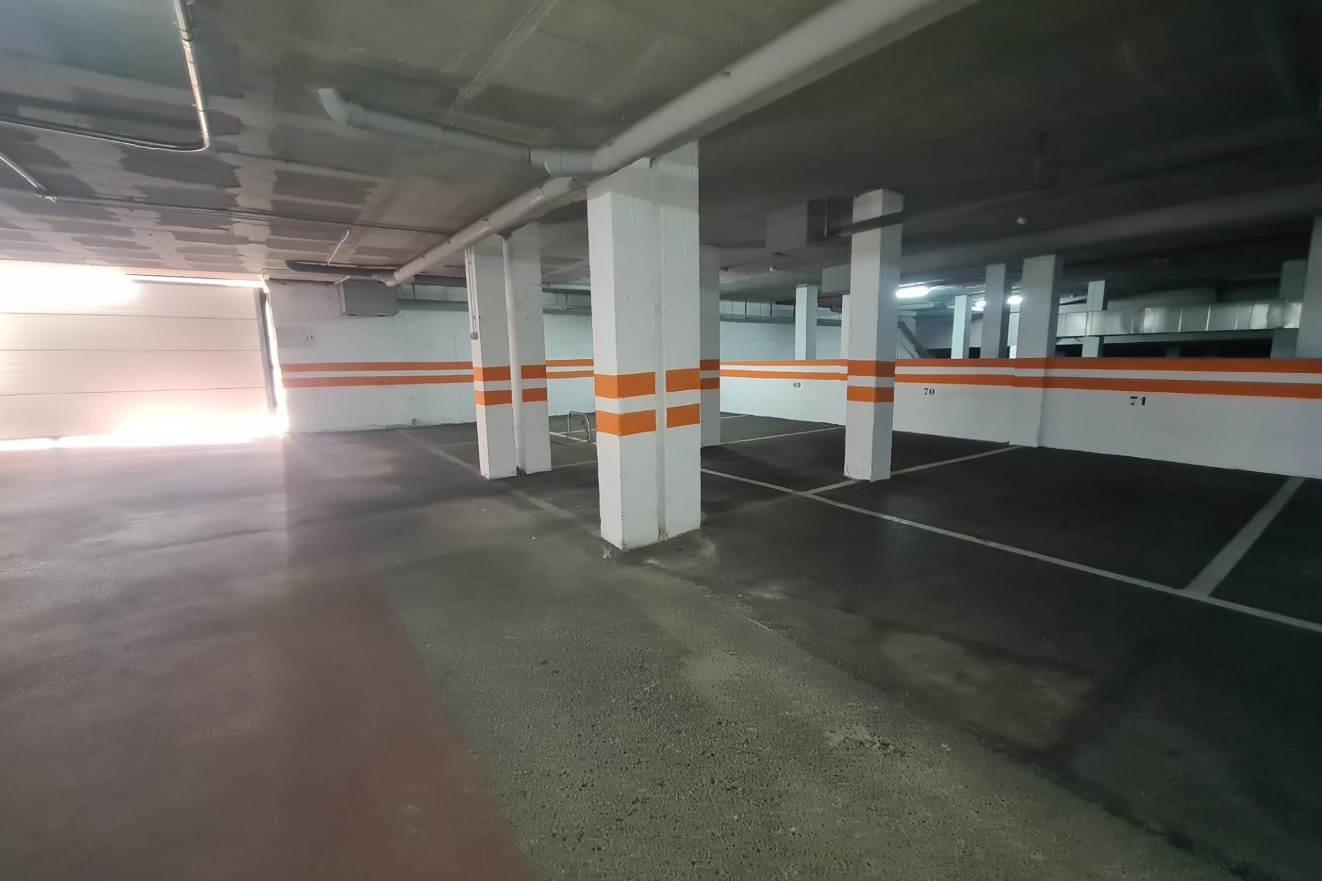 Resale - Garage - Arenales del Sol