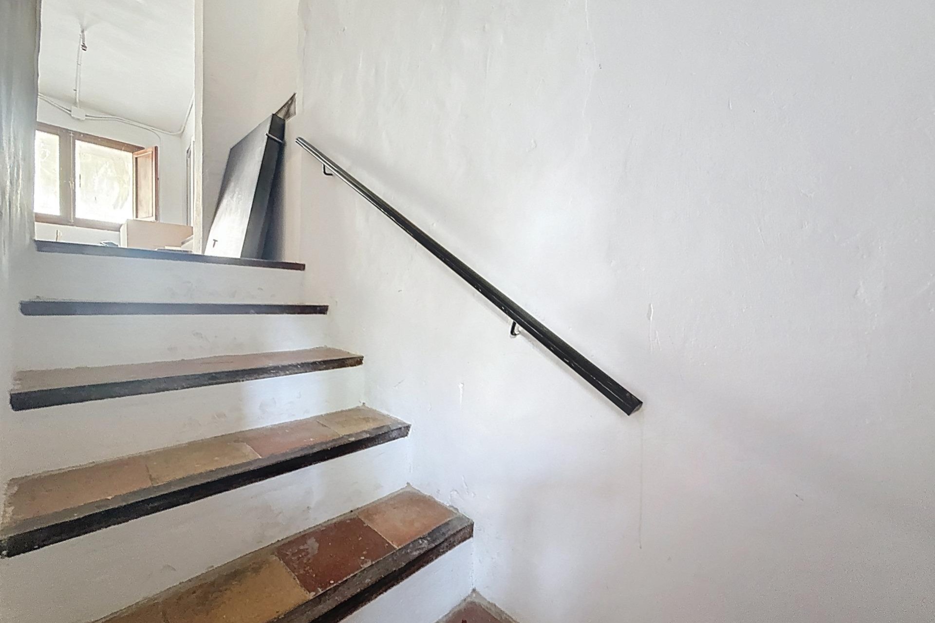 Resale - house - Biar - Ayuntamiento