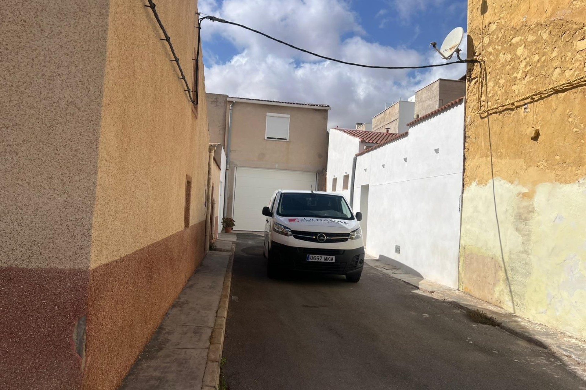 Resale - house - Pinoso - Comunidad valenciana