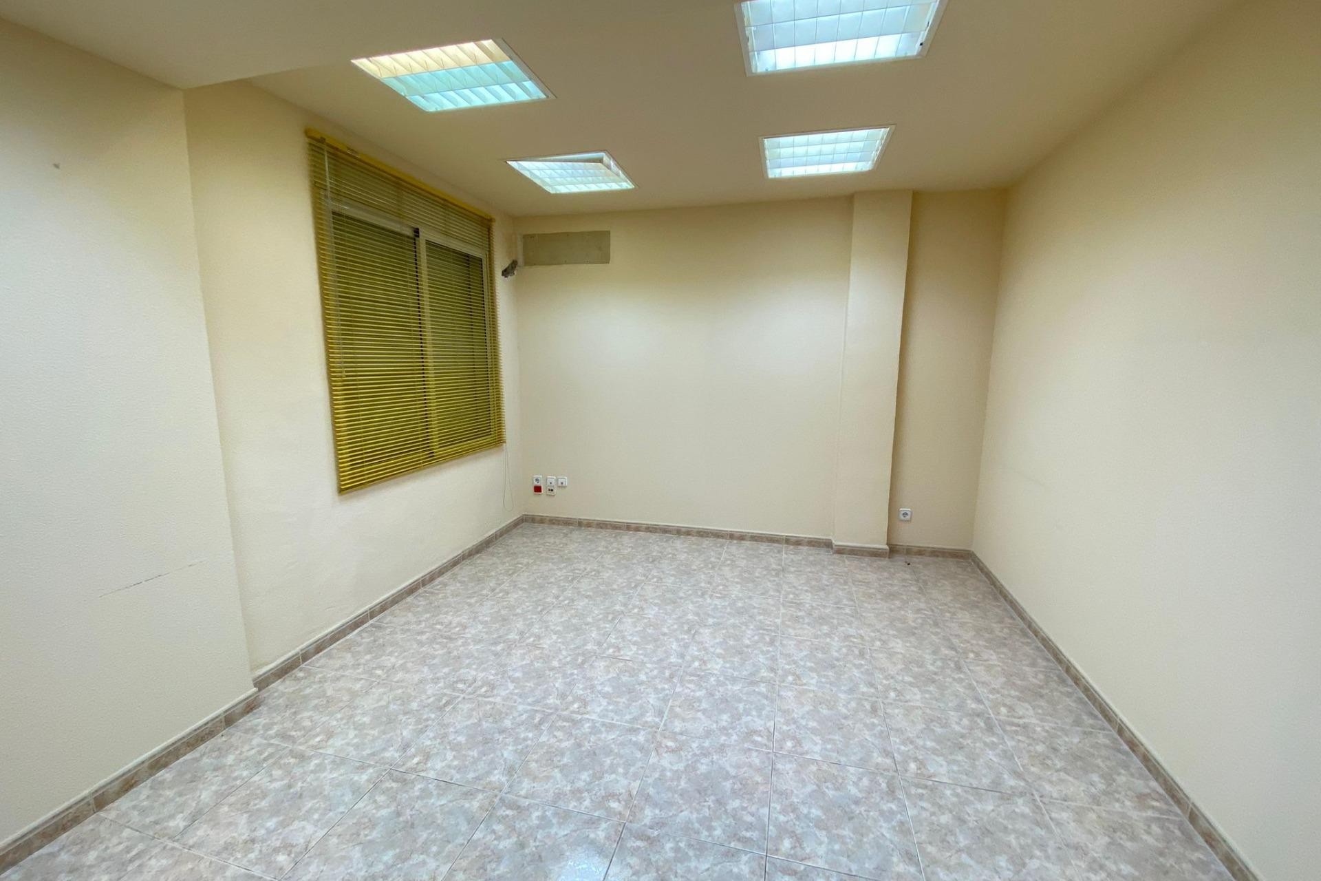 Resale - Local comercial - Elche - Center