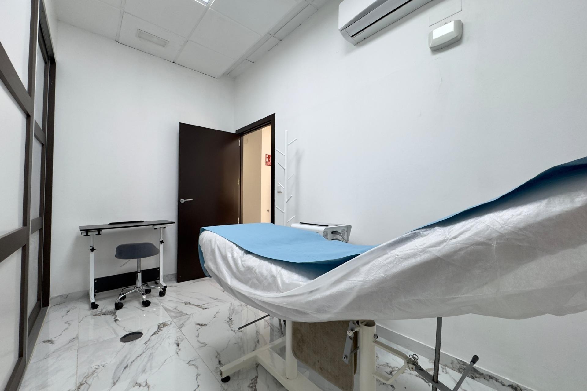 Resale - Negocio - Elche - Sector V-El Canal