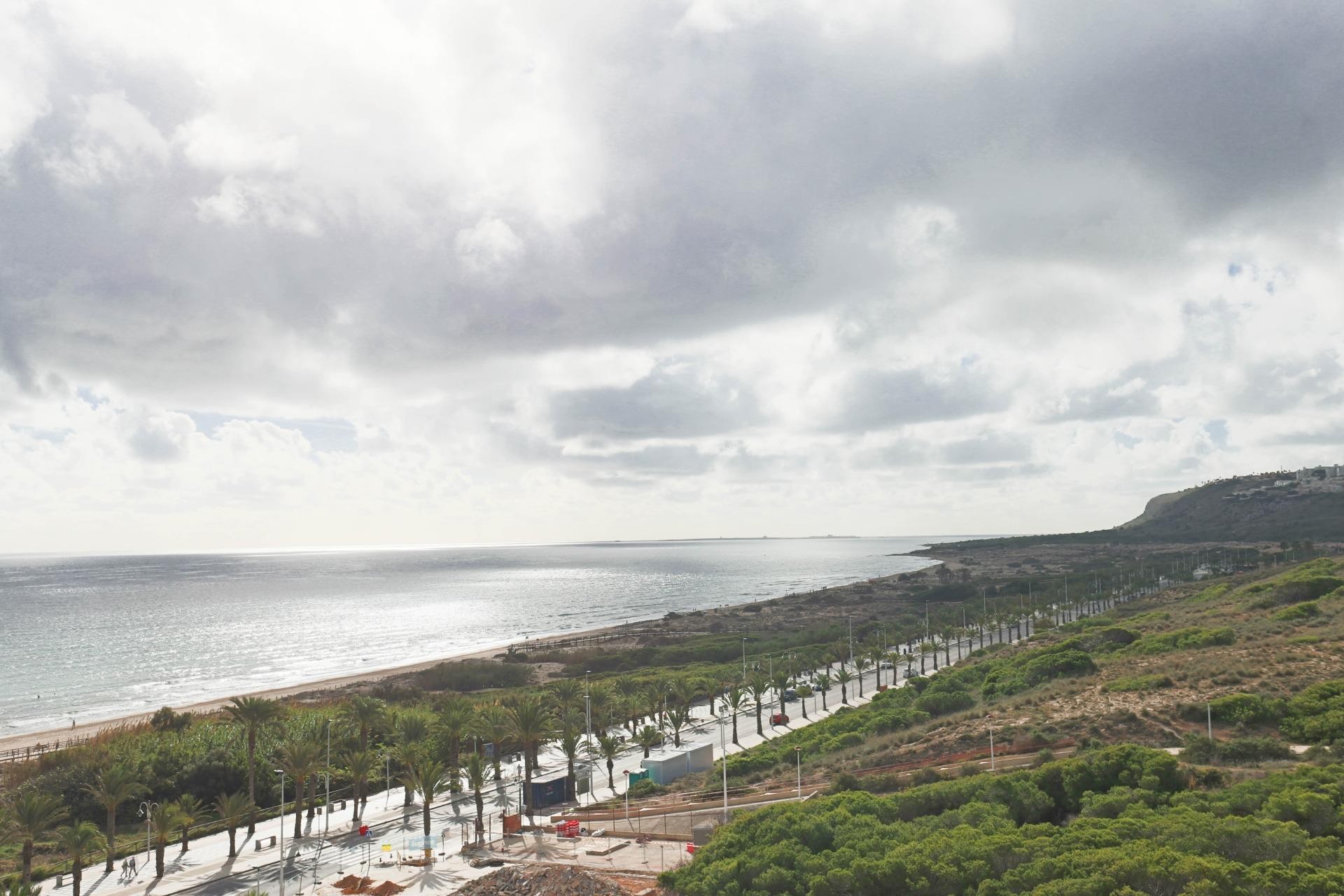 Resale - Penthouse - Arenales del Sol - Zona paseo maritimo