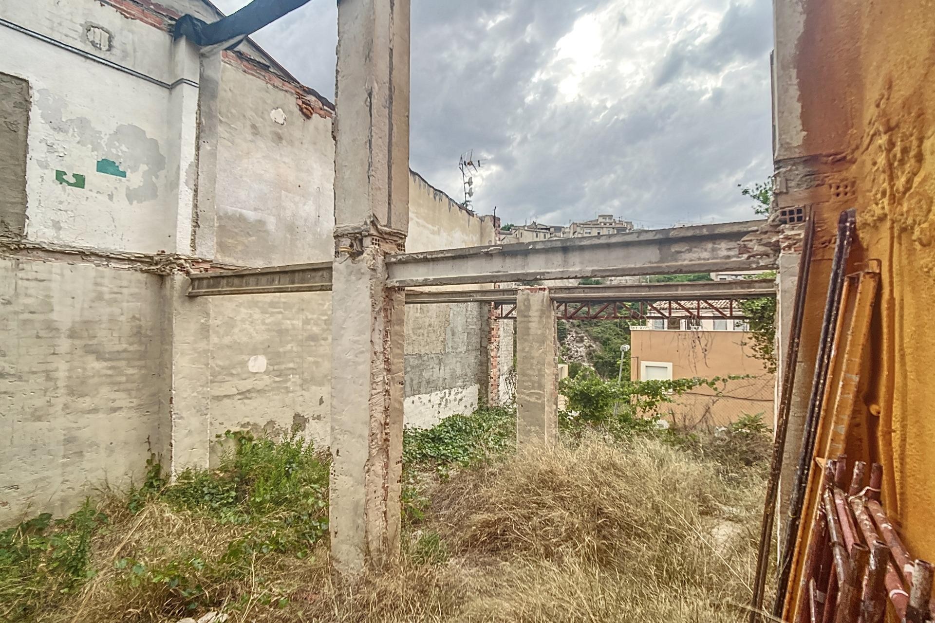 Resale - Plot / Land - Alcoy - VIADUCTO