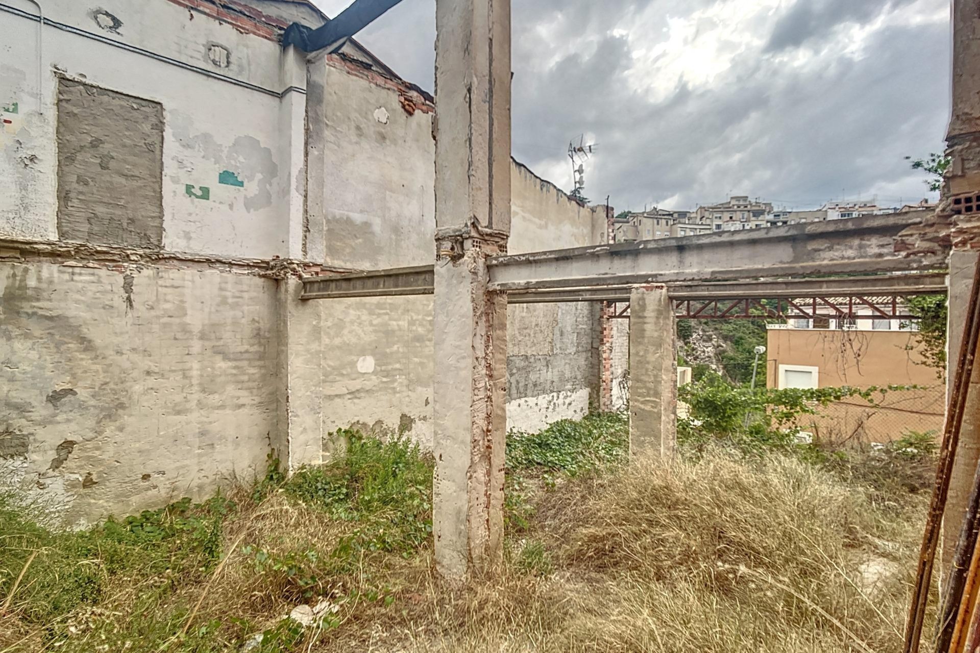 Resale - Plot / Land - Alcoy - VIADUCTO