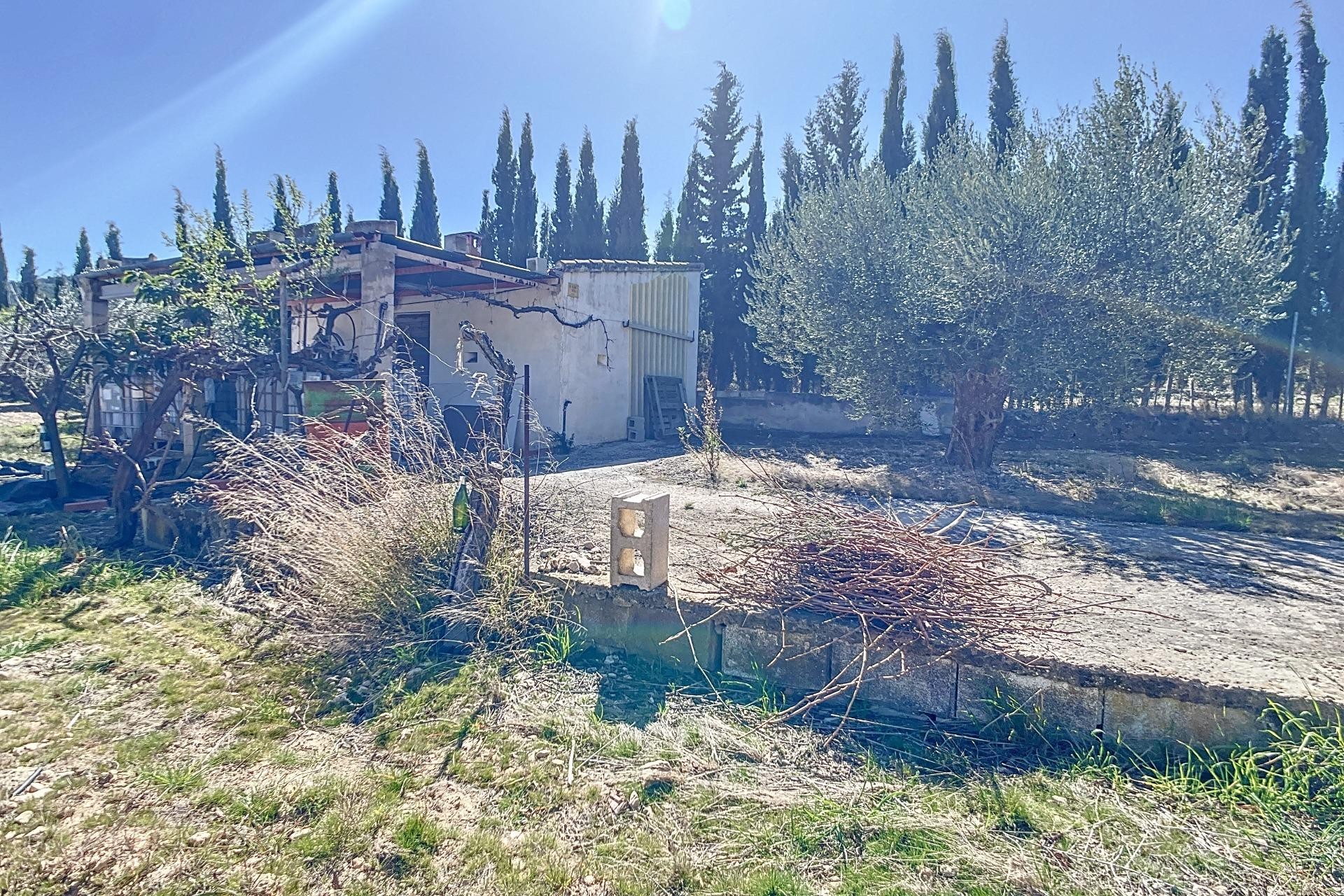 Resale - Plot / Land - Castalla - Comunidad valenciana