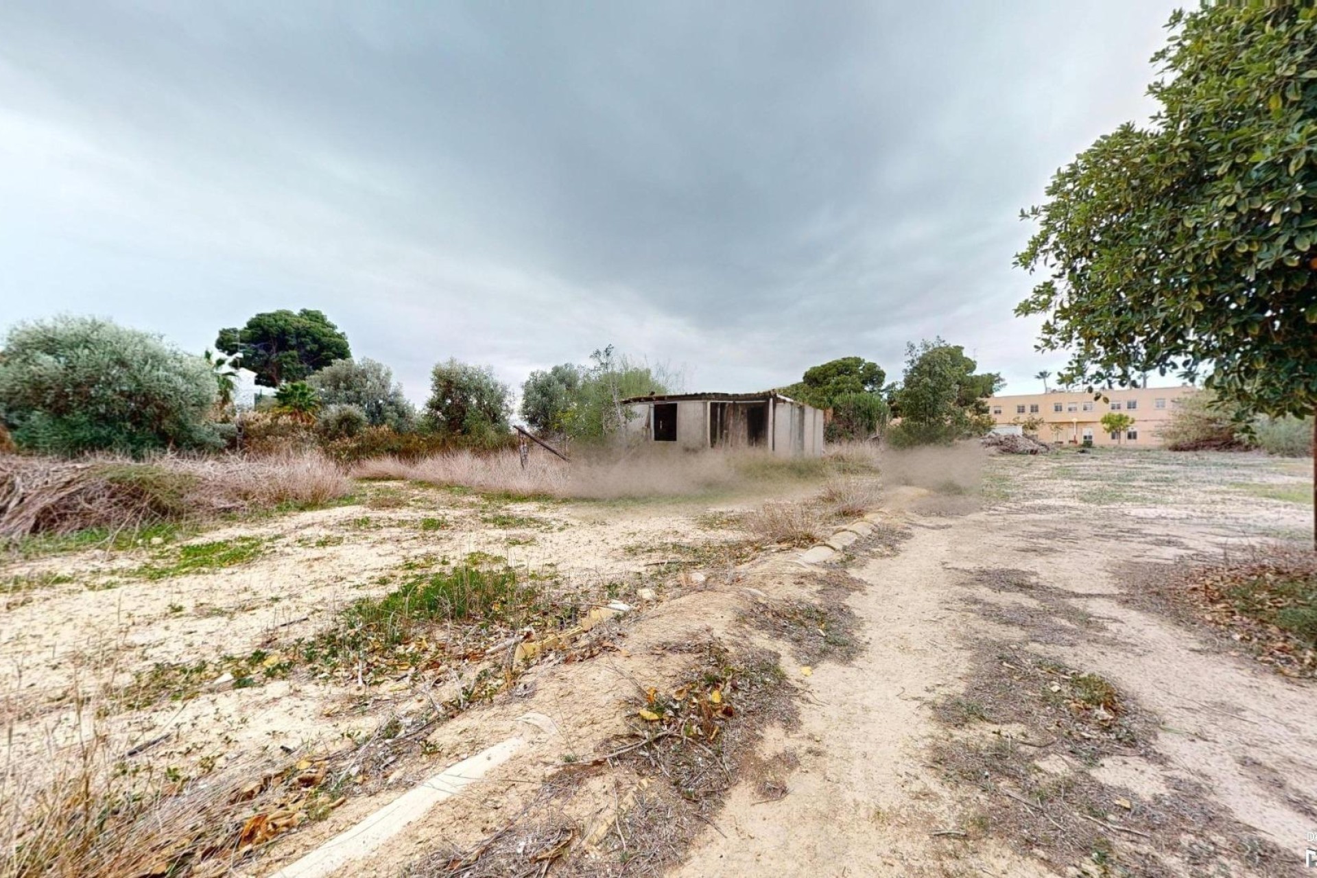 Resale - Plot / Land - Elche Pedanías - Jubalcoy