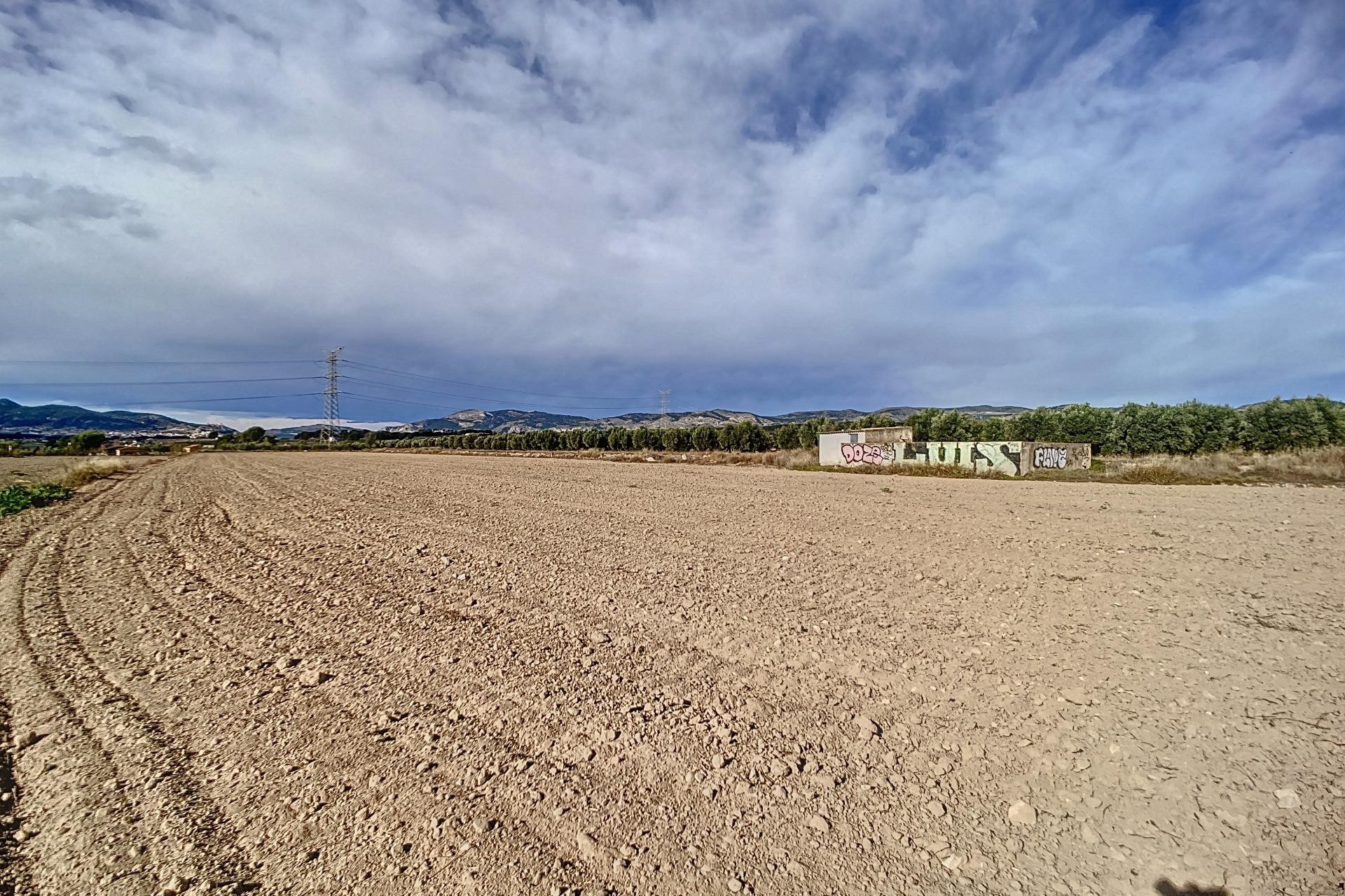 Resale - Plot / Land - Ibi - Poligono Ind. L`Alfaç II