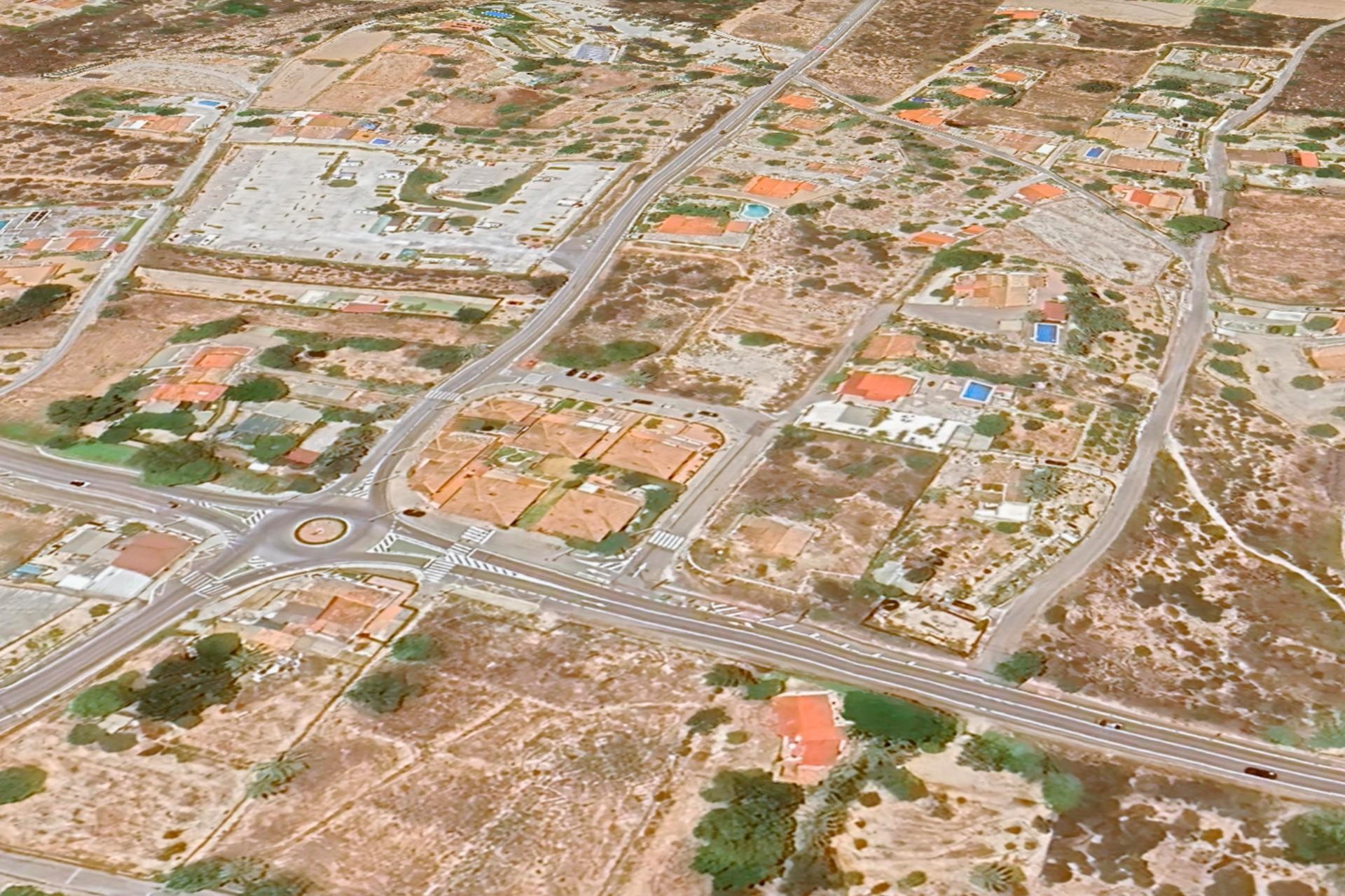 Resale - Plot / Land - La marina - El pinet