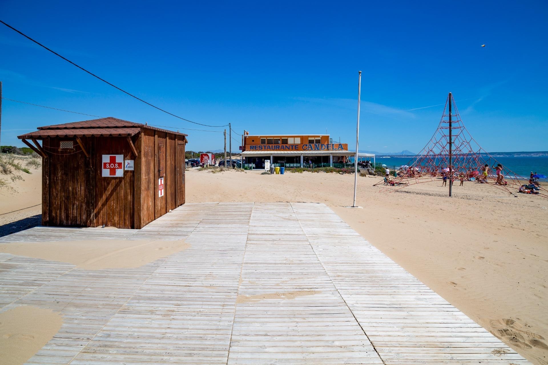 Resale - Plot / Land - La marina - El pinet