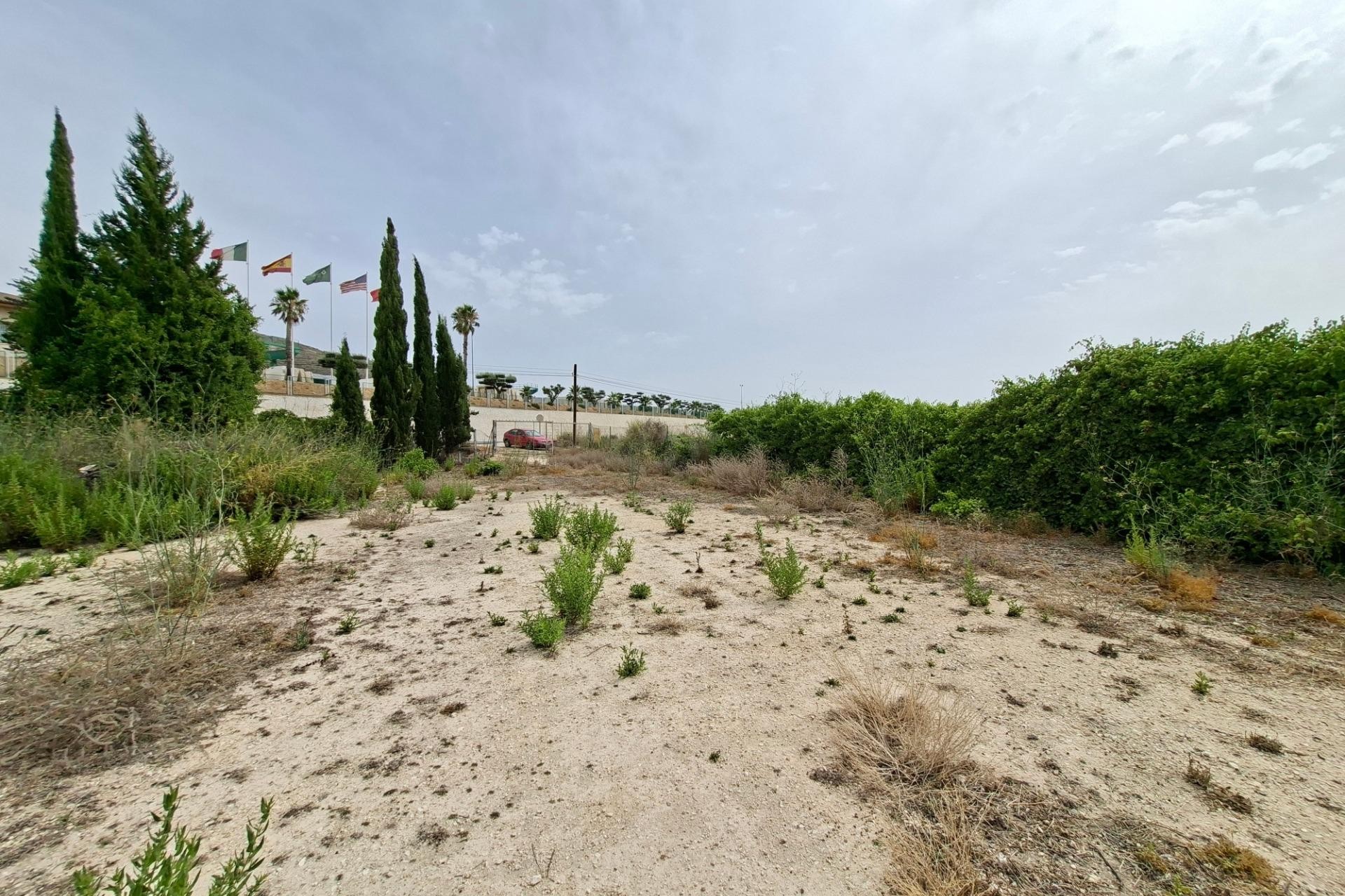 Resale - Plot / Land - La Romana - Crta. LA ROMANA
