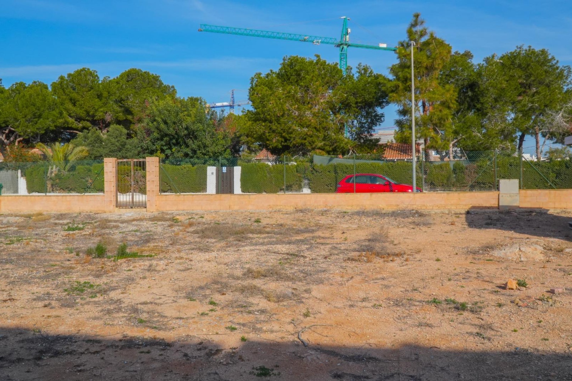 Resale - Plot / Land - Pilar de la Horadada - PILAR DE LA HORADADA