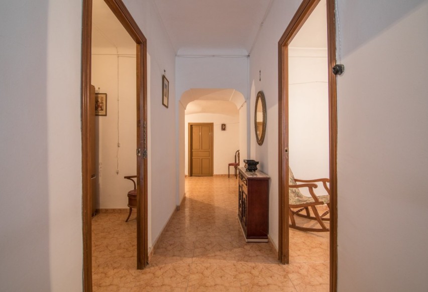 Resale - Townhouse - Algueña - CENTRO ALGUEÑA ESPAÑA