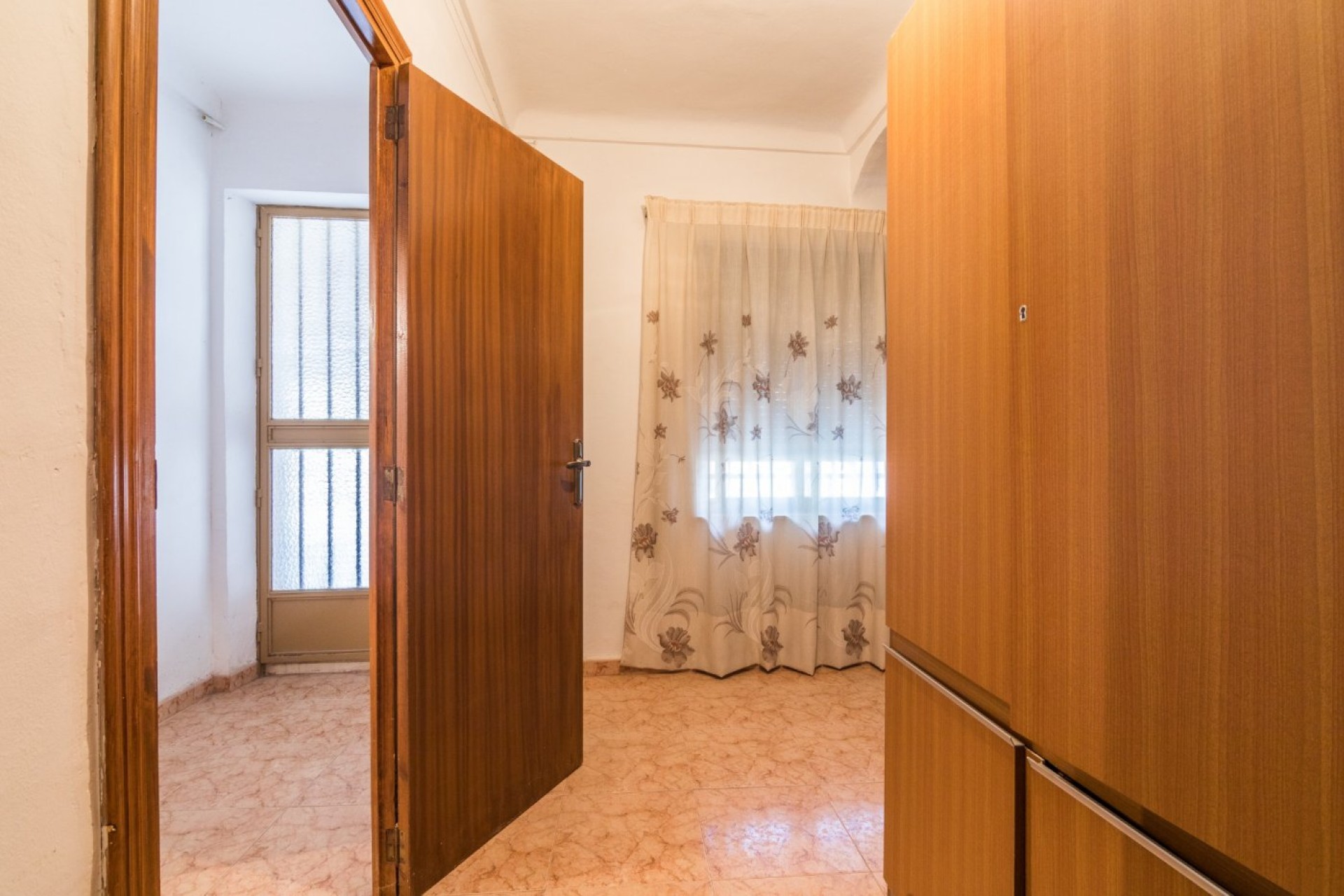 Resale - Townhouse - Algueña - CENTRO ALGUEÑA ESPAÑA