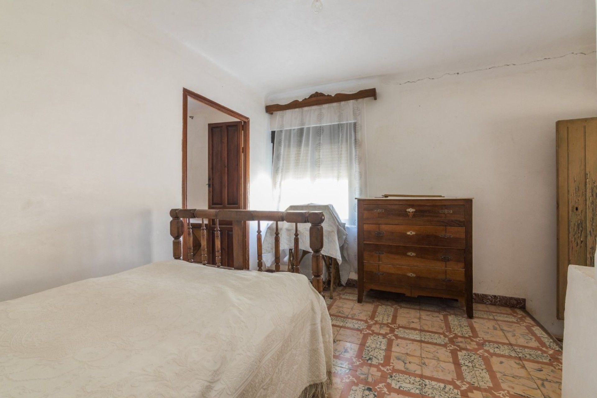 Resale - Townhouse - Algueña - CENTRO ALGUEÑA ESPAÑA