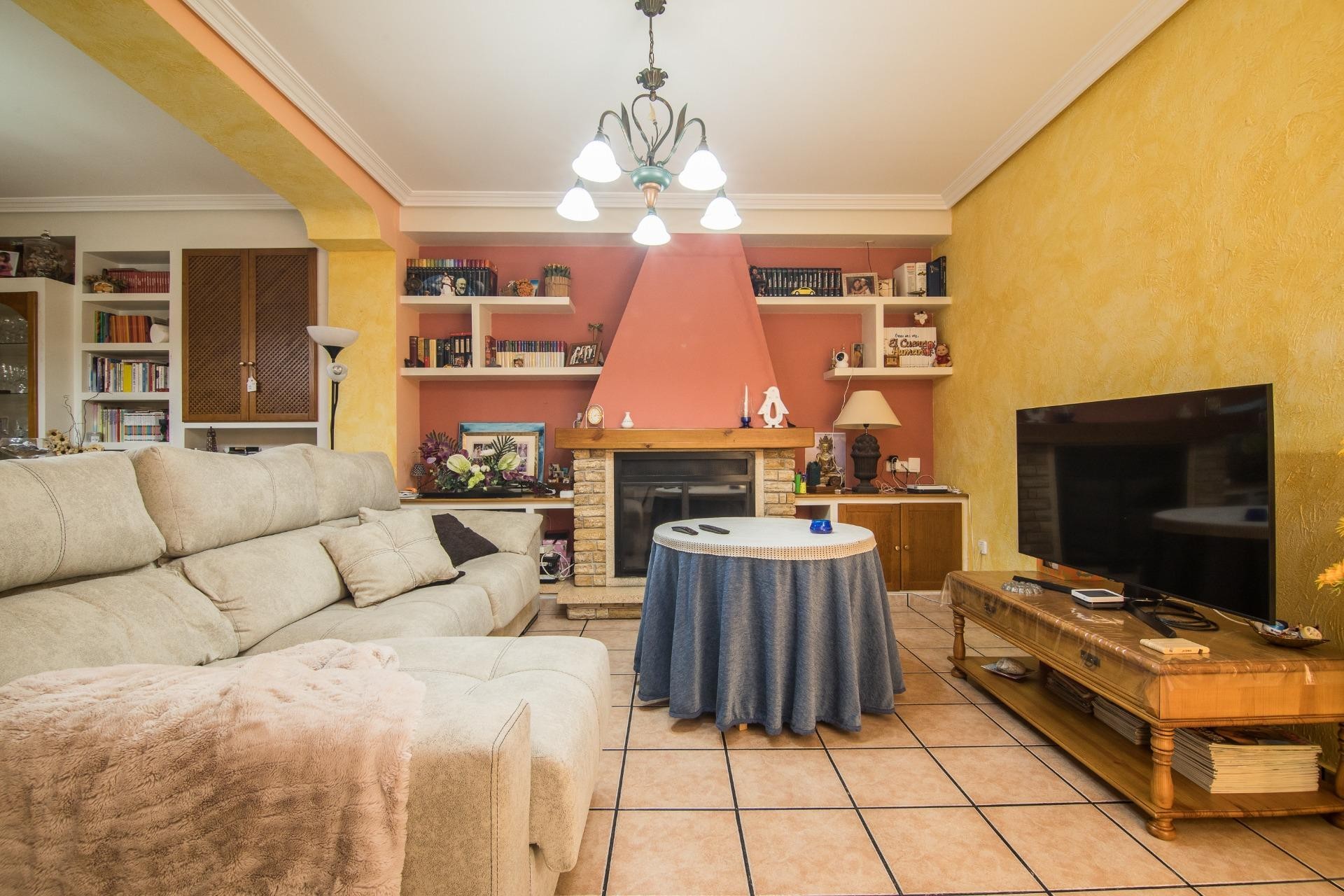 Resale - Townhouse - Algueña - Comunidad valenciana