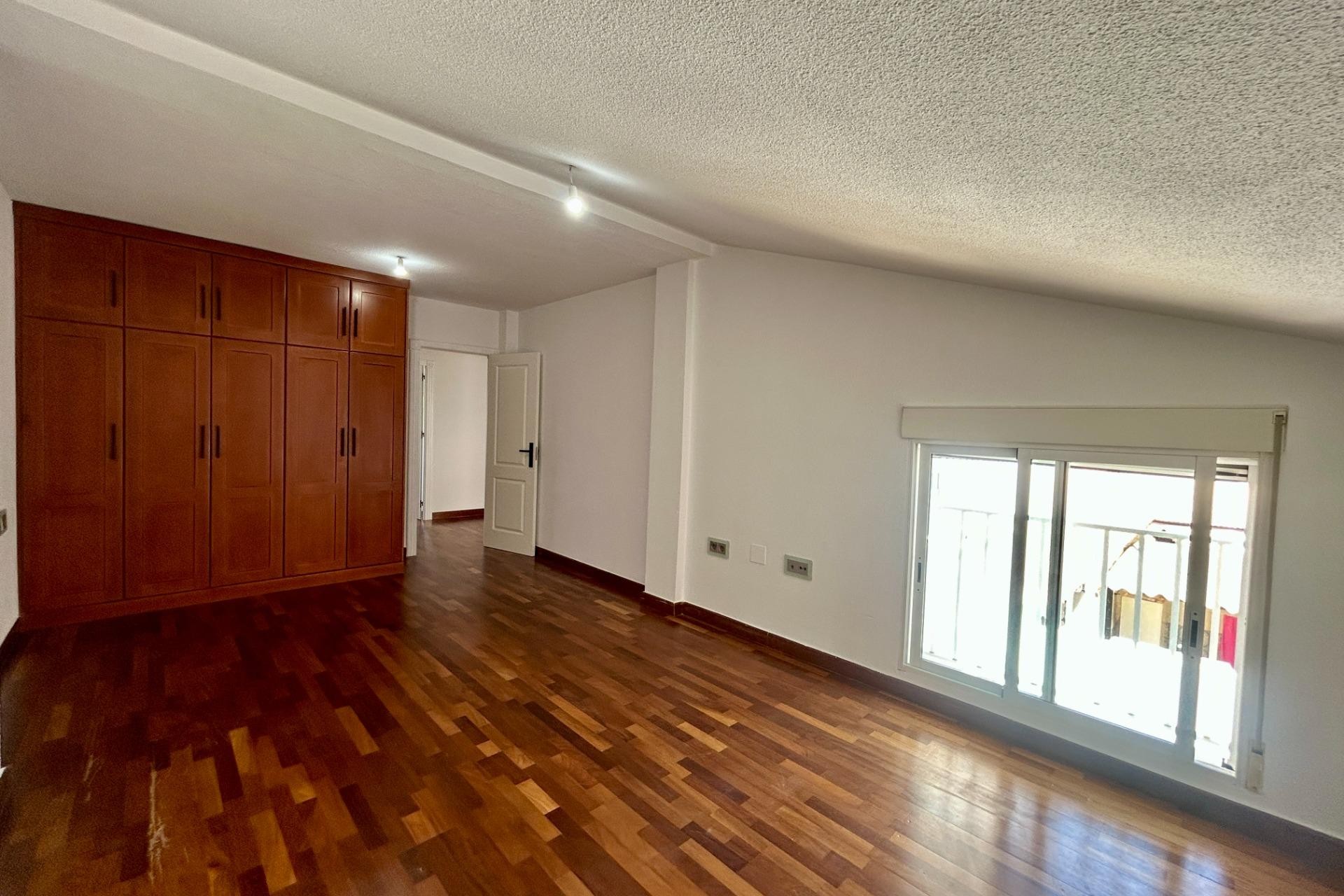 Resale - Townhouse - Dolores - Comunidad valenciana