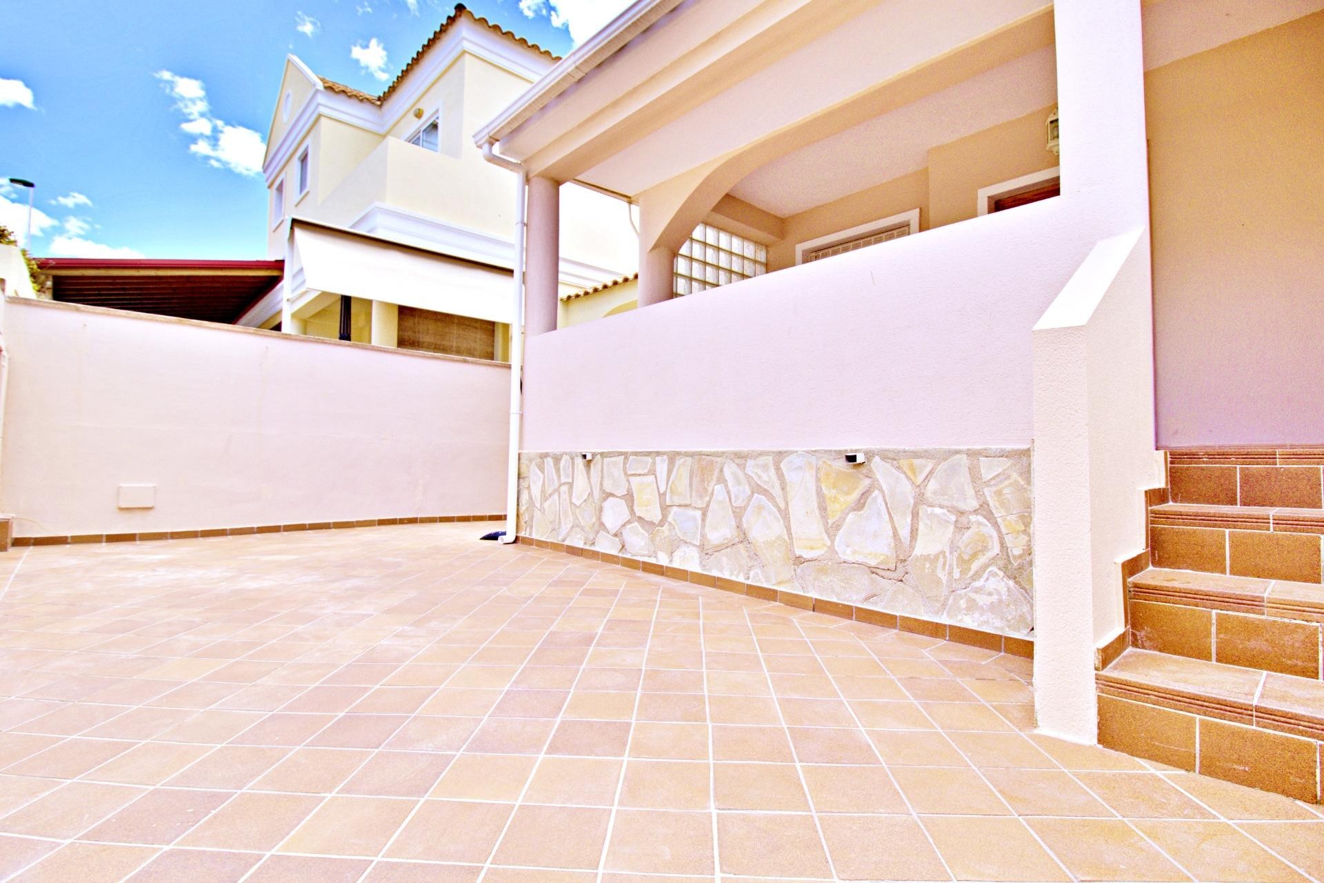 Resale - Townhouse - Elche Pedanías - Valverde