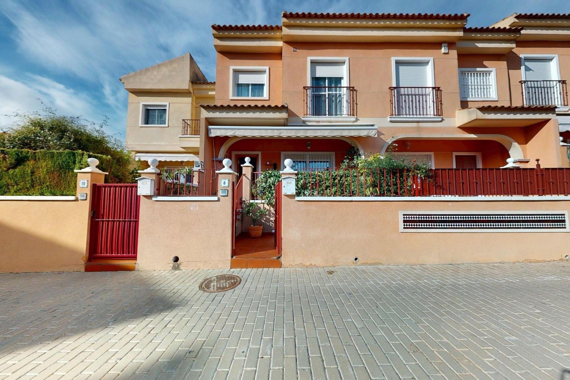 Resale - Townhouse - Perleta - Maitino-Perleta