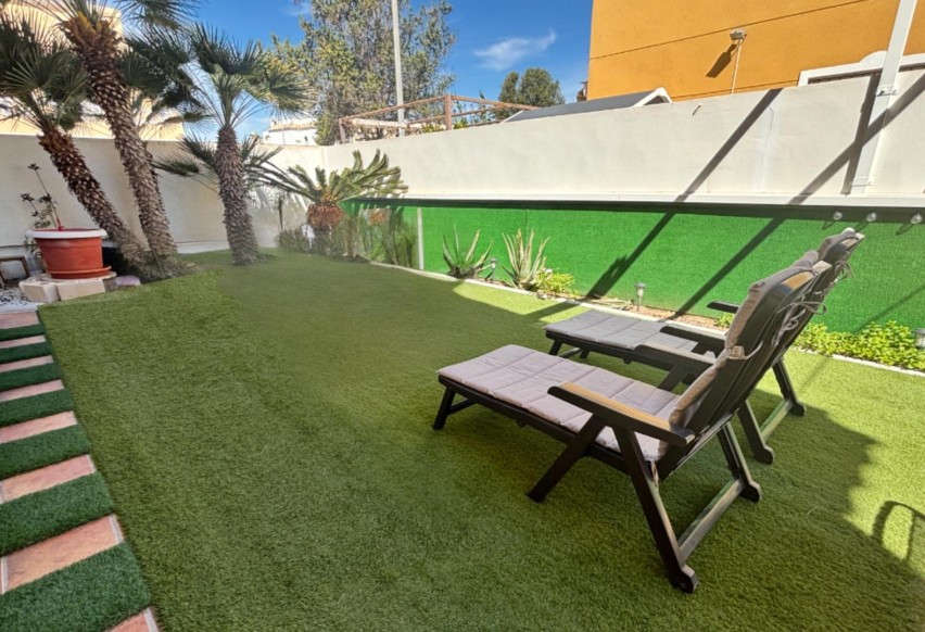 Resale - Townhouse - Pilar de la Horadada - La Torre de la Horadada