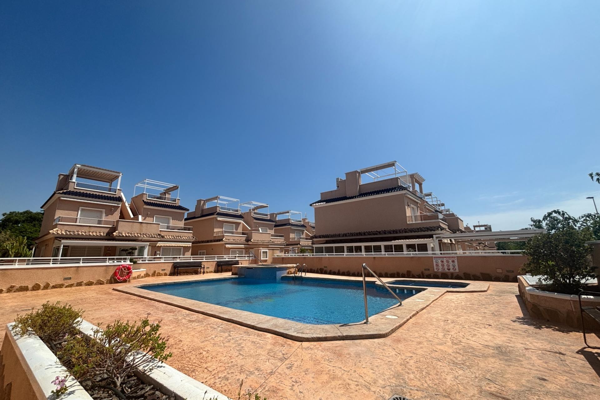 Resale - Townhouse - Pilar de la Horadada - La Torre de la Horadada