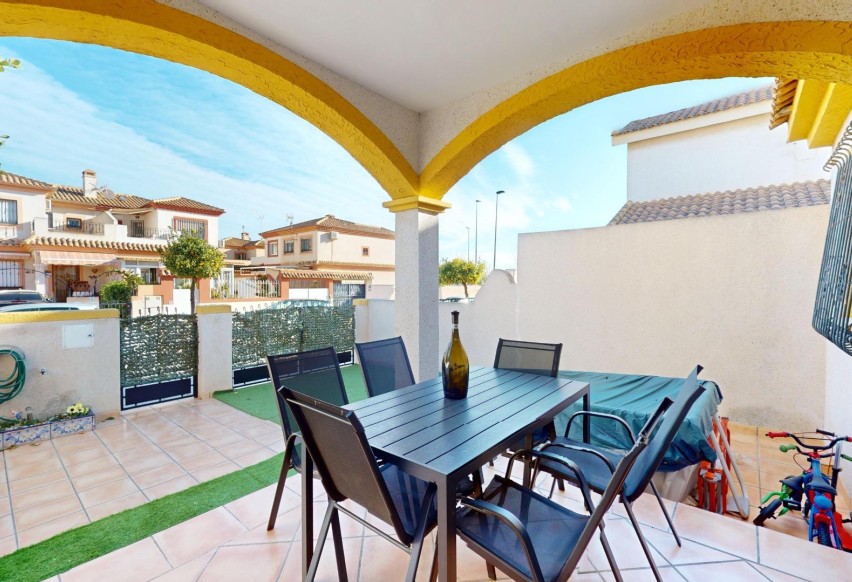 Resale - Townhouse - Pilar de la Horadada - Torre de la Horadada