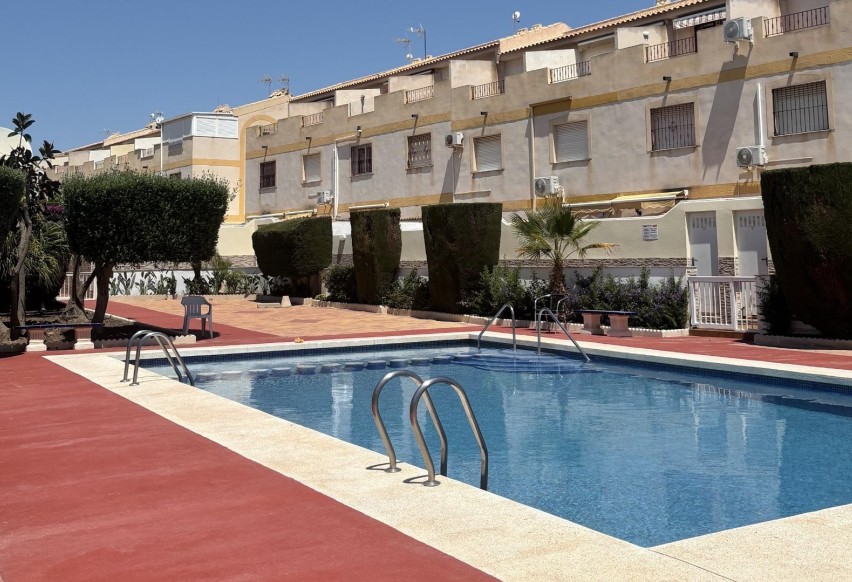 Resale - Townhouse - Pilar de la Horadada - Torre de la Horadada