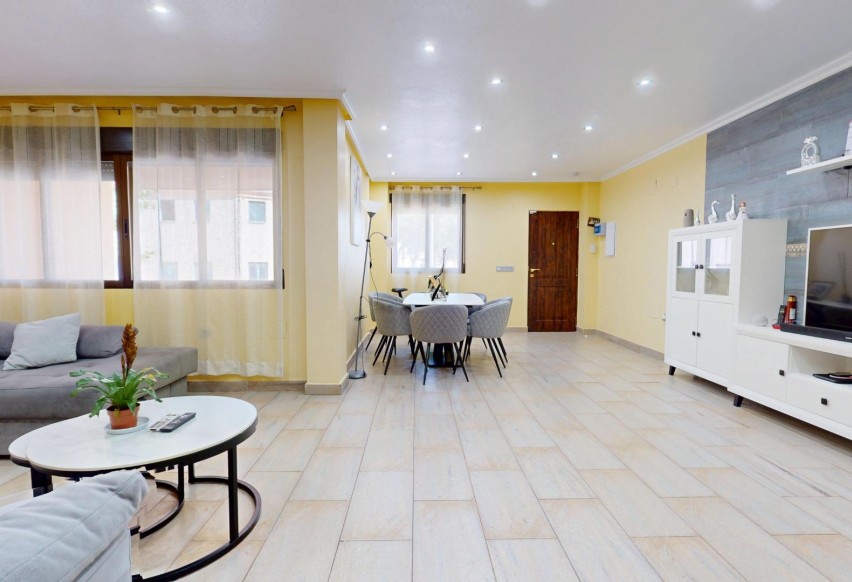 Resale - Townhouse - Pilar de la Horadada - Zona Pueblo