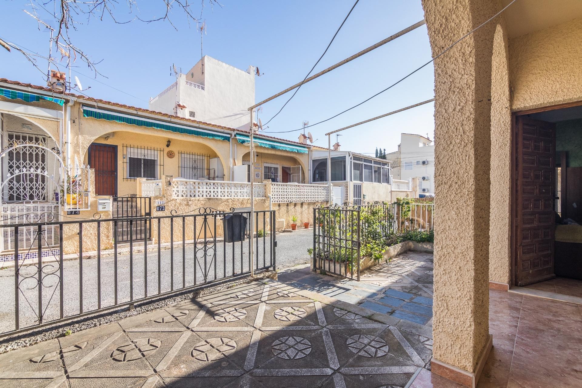 Resale - Townhouse - San Fulgencio - Urbanización oasis
