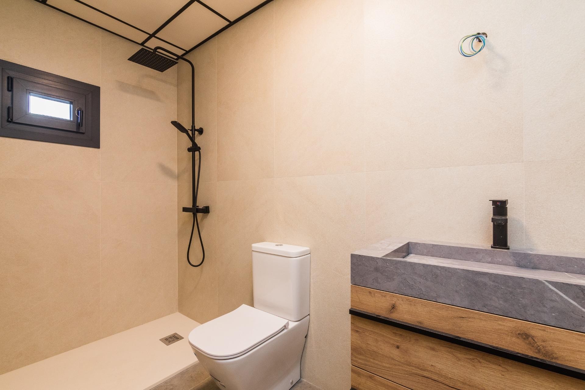 Resale - Triplex - Elche - Raval - Puertas Coloradas