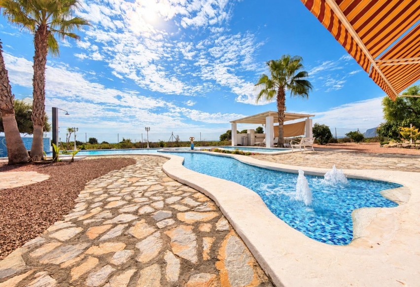 Resale - Villa - Albatera - Partida del moco