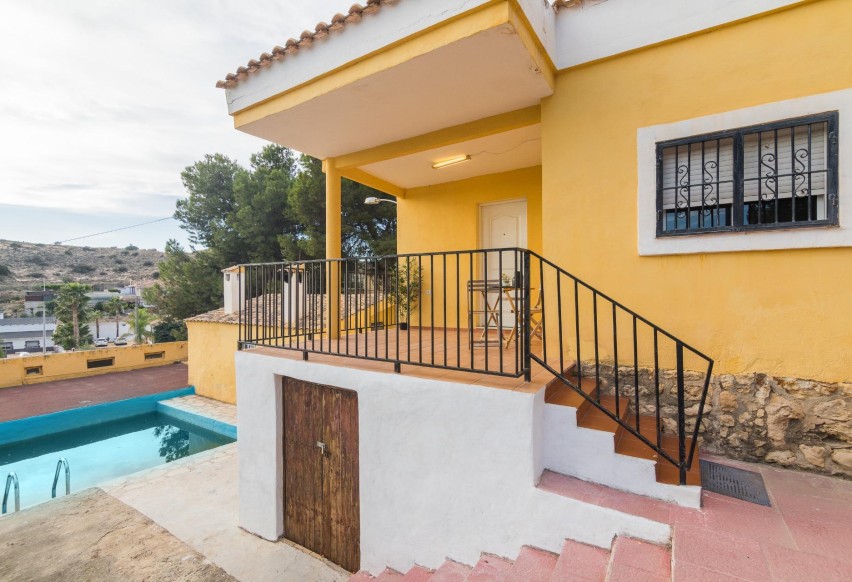Resale - Villa - Aspe - Montesol