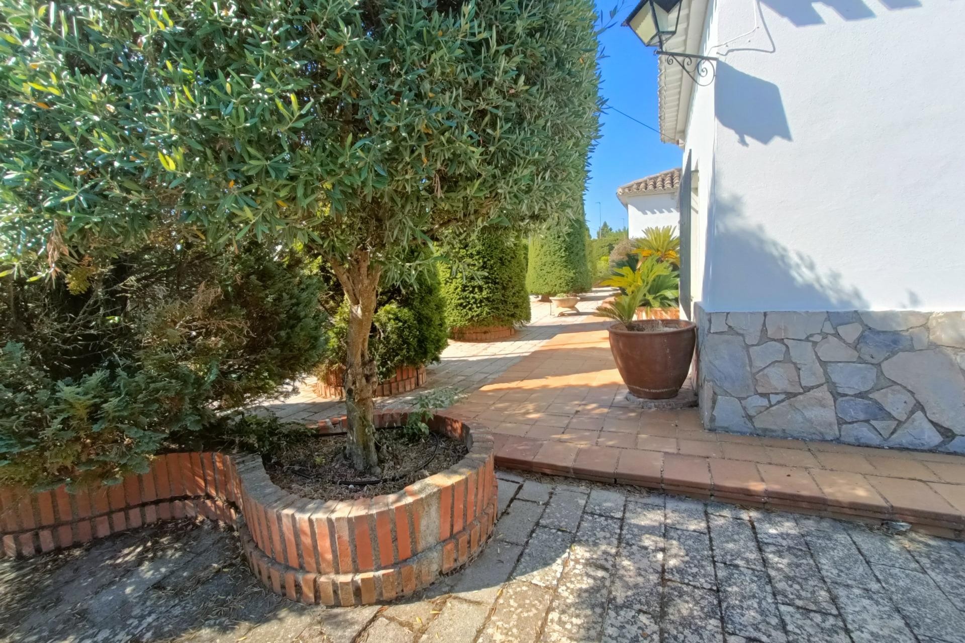 Resale - Villa - Banyeres de Mariola - Pedrera